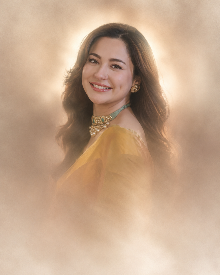 Ethereal Golden Glow Prompt